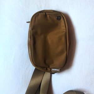 Lululemon belt bag